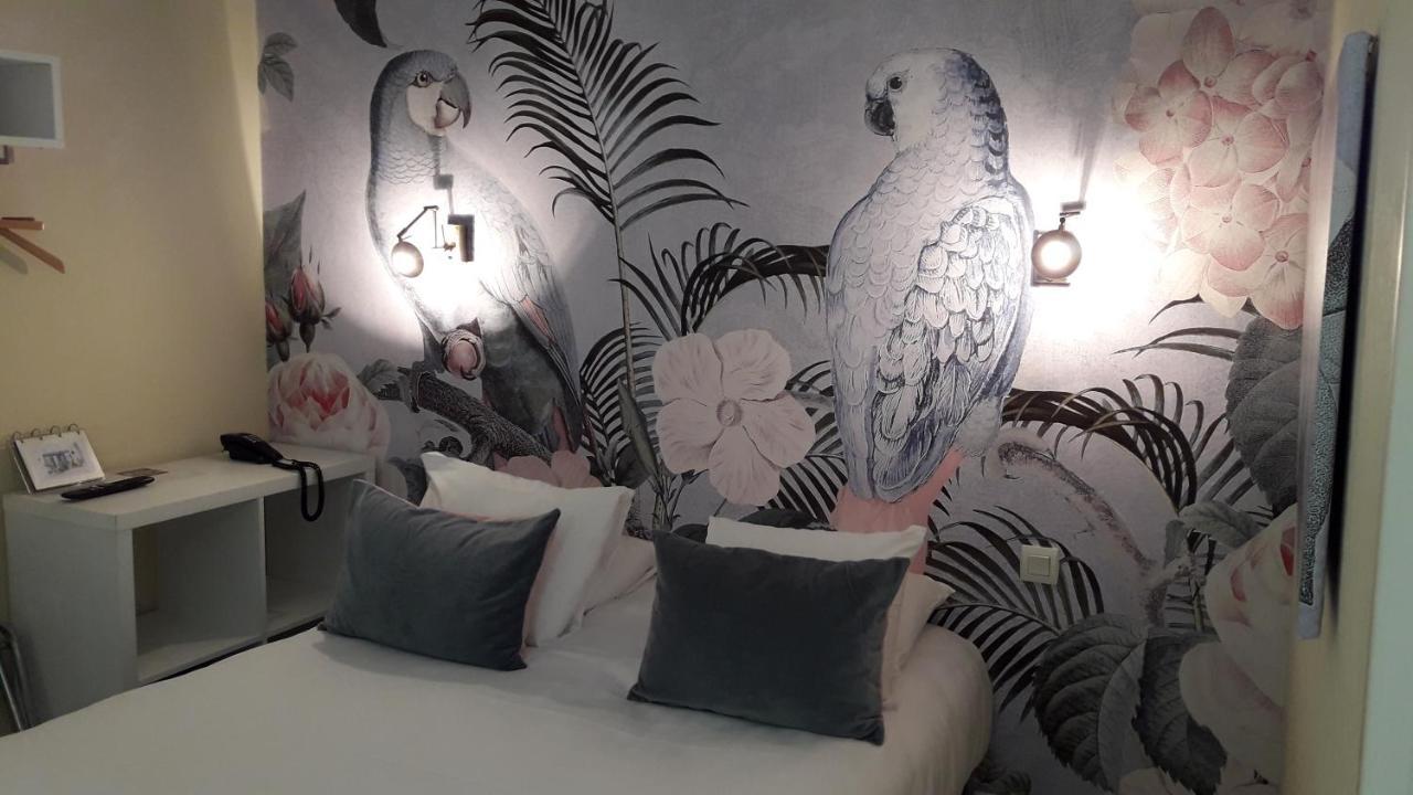 Logis Hotel Lafayette Rochefort France Kültér fotó